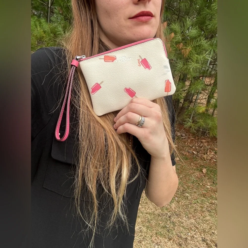 Coach White Popsicle Print Crossbody with Wristlet Limited Edition - Picture 4 of 17